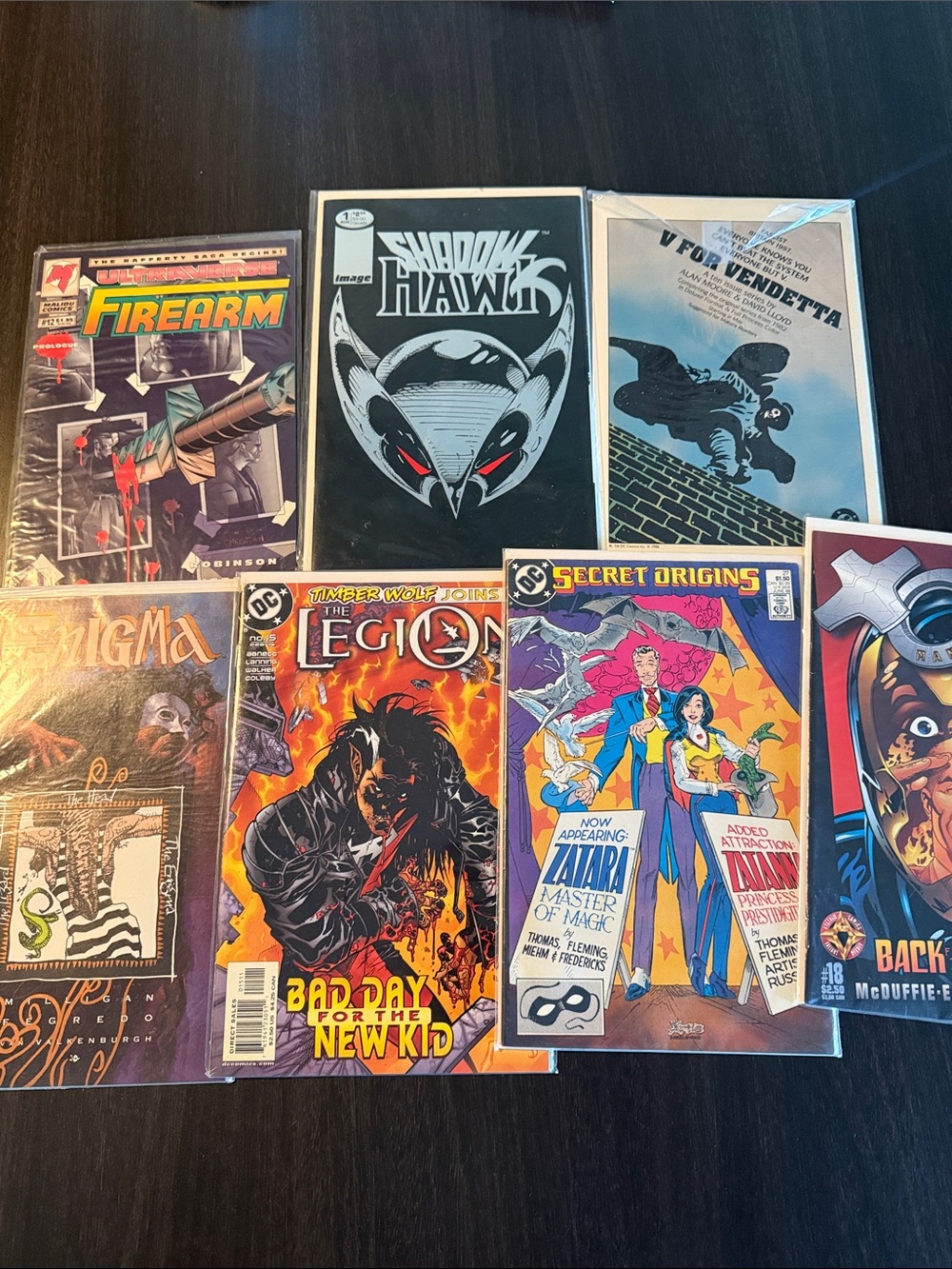 Bundle of 7 random comic books